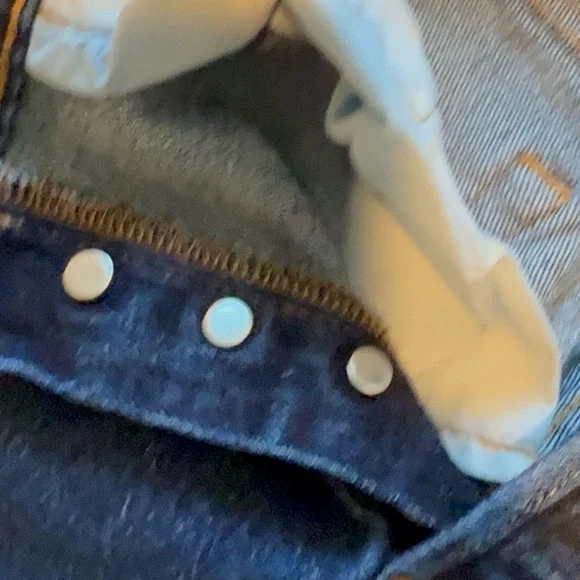 Levi’s 501 Dark Wash Blue Button-Fly Jeans - Picture 6 of 11